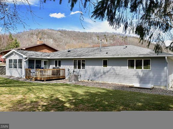 3rd image of 61 Richmond Dr