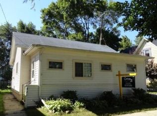 421 Mechanic St, Fort Atkinson, WI 53538