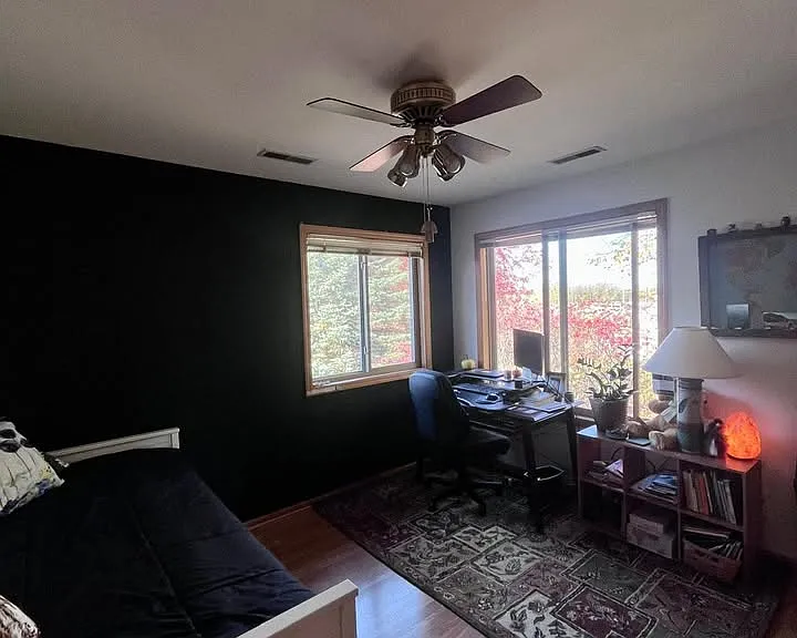 1337 Carpenter St — Photo 10