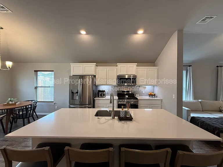 4612 Prominence Dr — Photo 5