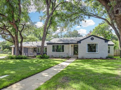 2107 Cardinal Ln, Fort Worth, TX, 76111