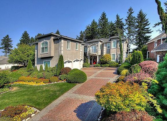 4th image of 3313 9th Avenue Ct NW