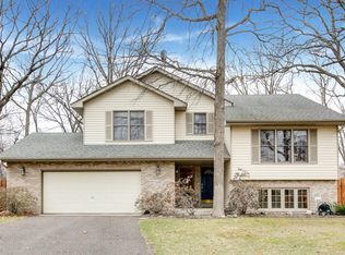 5335 Oxbow Pl, Champlin, MN 55316
