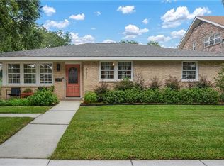 5611 Charlotte Dr, New Orleans, LA 70122