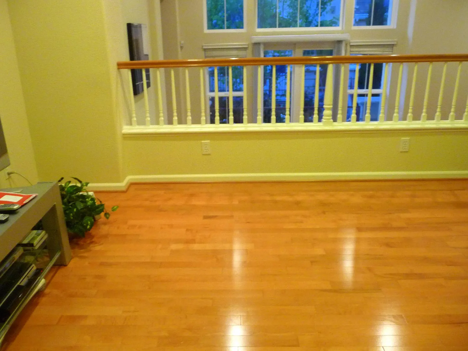 3 bed, 2.5 bath, 1735 sqft, $5,000 — Photo 3