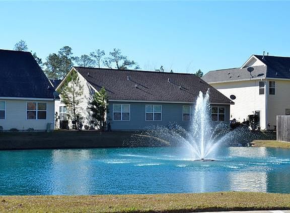 2nd image of 1055 Linda Lou Ln