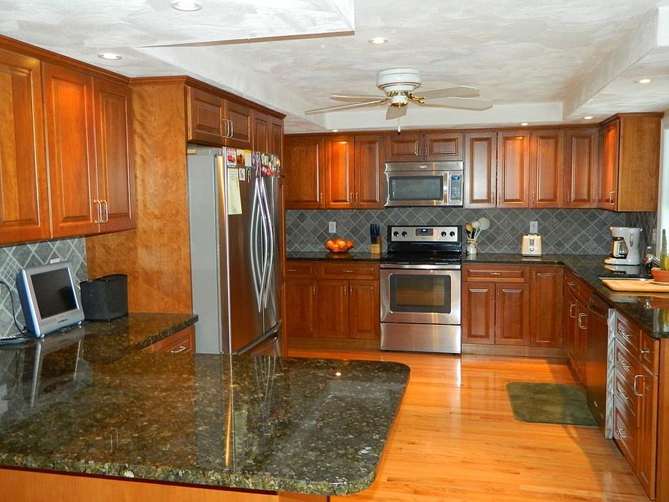 2nd image of 79 Harold Parker Rd