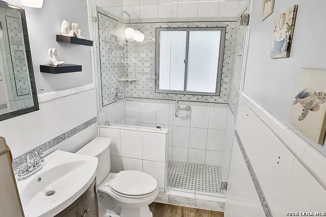 3814 Gayle Ave — Photo 13