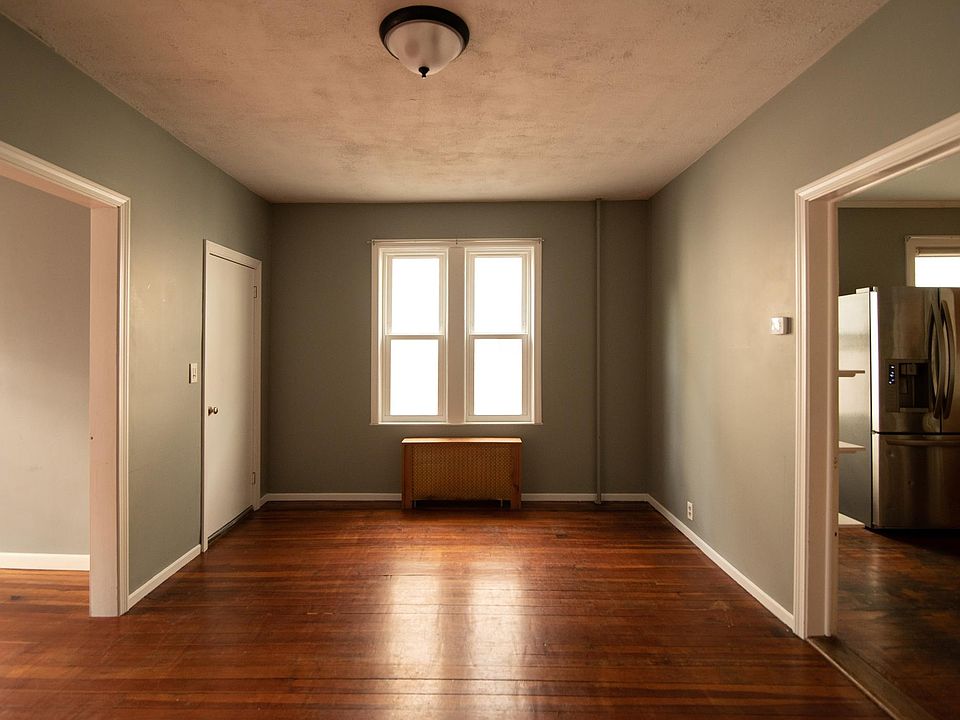 1st image of 18 Dartmouth St