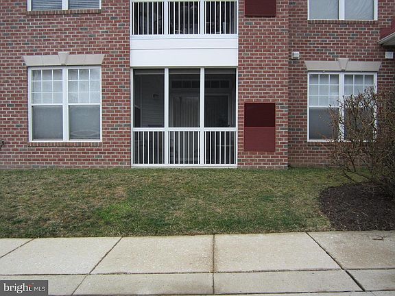 2nd image of 1601 Martha Ct Unit 101