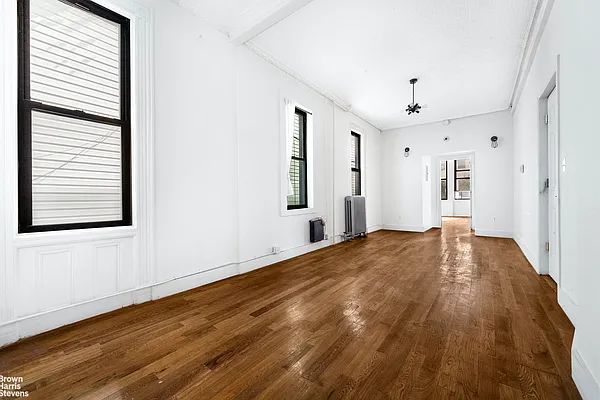 Rented by Brown Harris Stevens | media 9