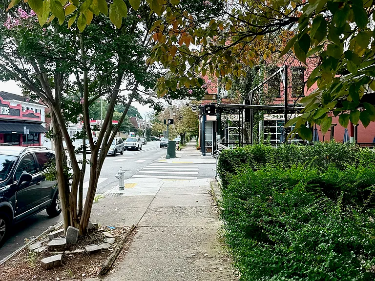 2303 W Main St #A — Photo 21
