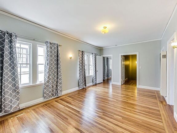 4th image of 6048 Monroe Ave