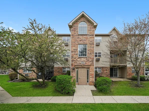 1545 W Crystal Rock Ct Unit 1B, Round Lake Beach, IL 60073