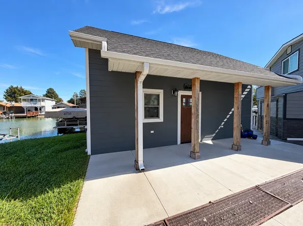 205 Mill Isle #3, North Platte, NE 69101