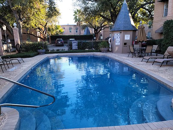 3rd image of 7709 Broadway St APT 223