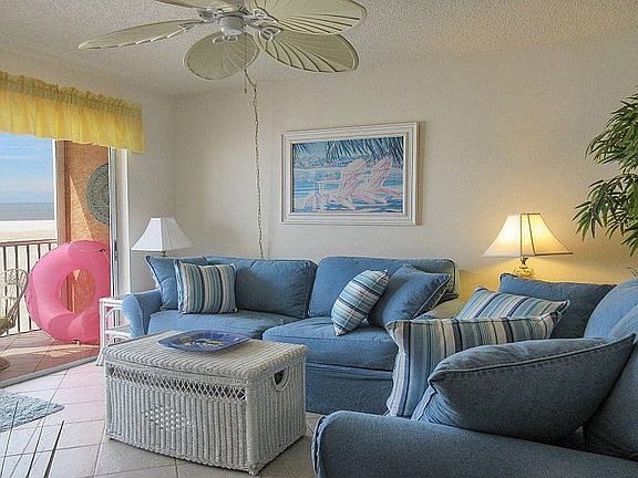 2nd image of 8300 Estero Blvd