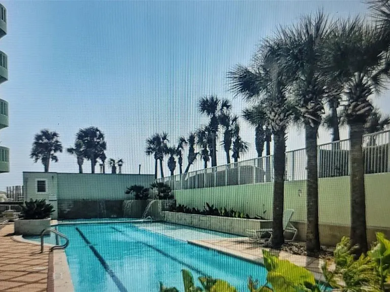 9420 Seawall Blvd #601 — Photo 5
