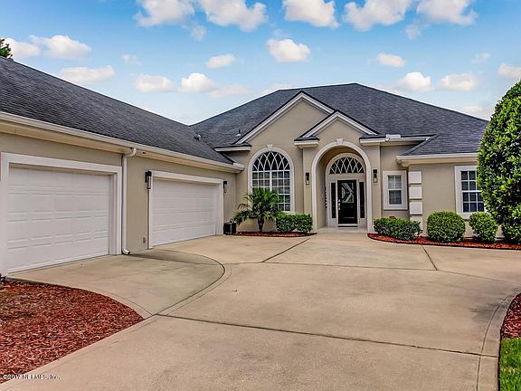 5th image of 8326 Amherst Hills Ln