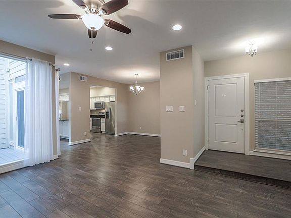 4th image of 5978 Woodway Place Ct