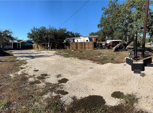 723 N Verne St, Rockport, TX 78382