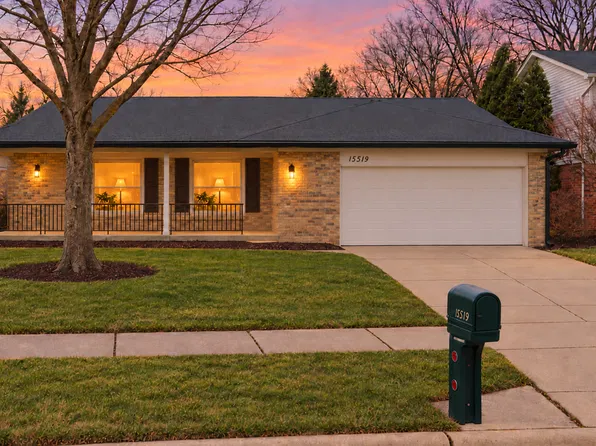 15519 Amore St, Clinton Township, MI 48038