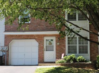 8 Ramapo Way, Washington, NJ 07882