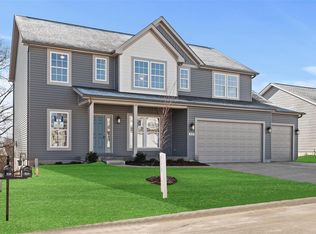 100 Brookfield Crossing Dr, Lake Saint Louis, MO 63367