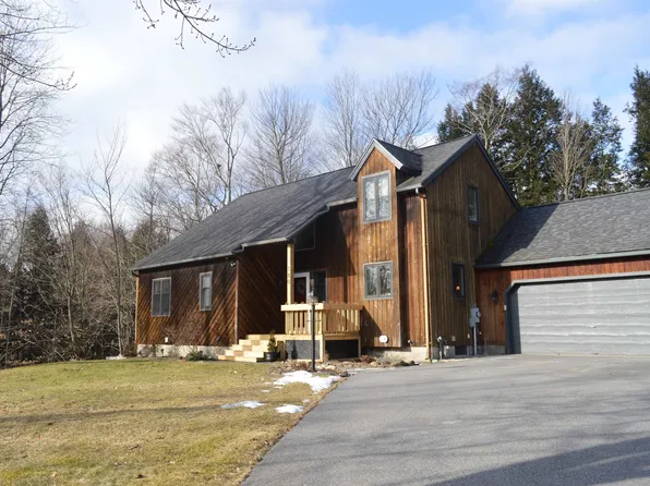 180 Red Clover Way, Milton, VT 05468