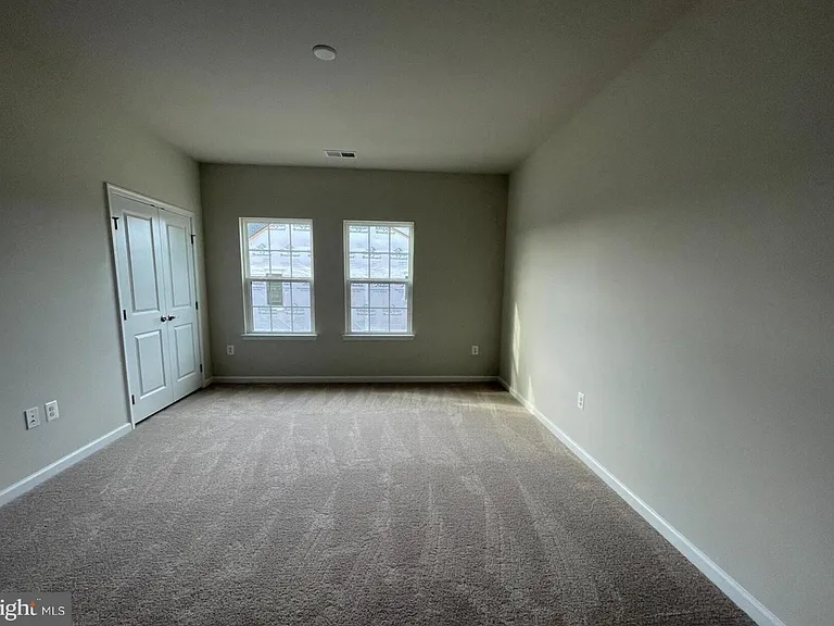 1113 Rampart Dr — Photo 17