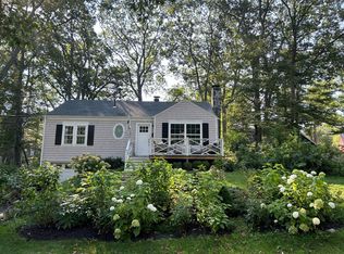 60 Oakhurst Road, Cape Elizabeth, ME 04107