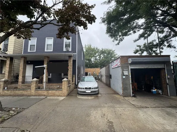 1629 Decatur St, Flushing, NY 11385