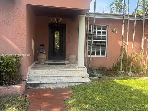 5th image of 3611 SW 21st St