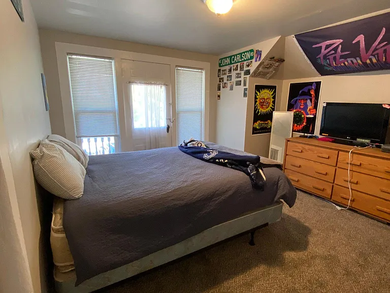 1201 N Willow St #1/2 — Photo 4