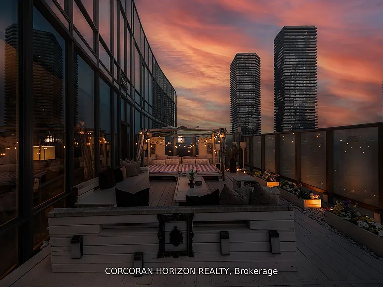 1 Market St #Penthouse 01 — Photo 29