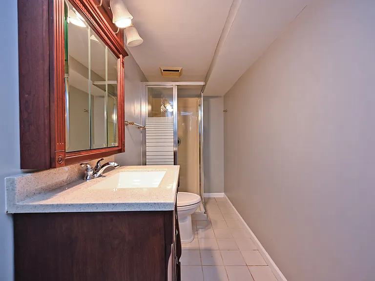7777 Kugler Mill Rd — Photo 44