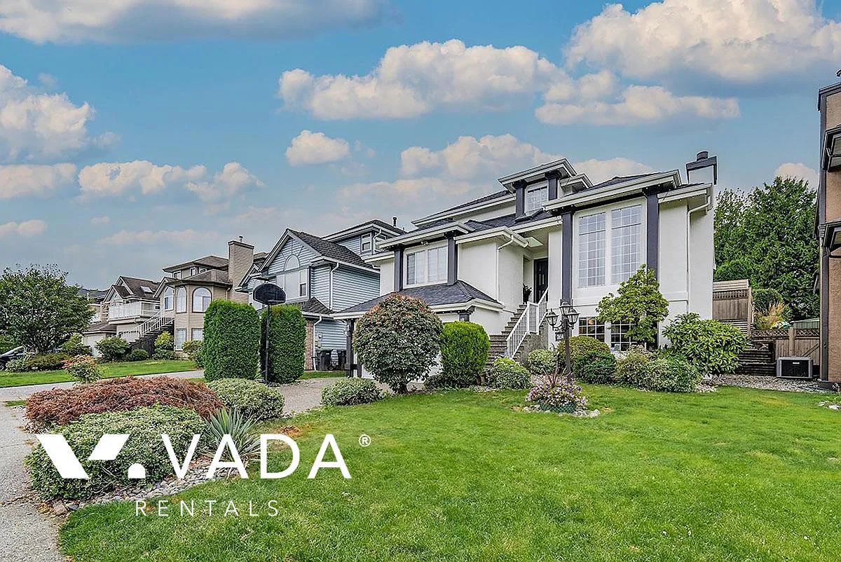 2654 Homesteader Way Port Coquitlam — Photo 2
