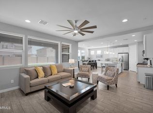 2322 E Palmdale Ln, Gilbert, AZ 85298