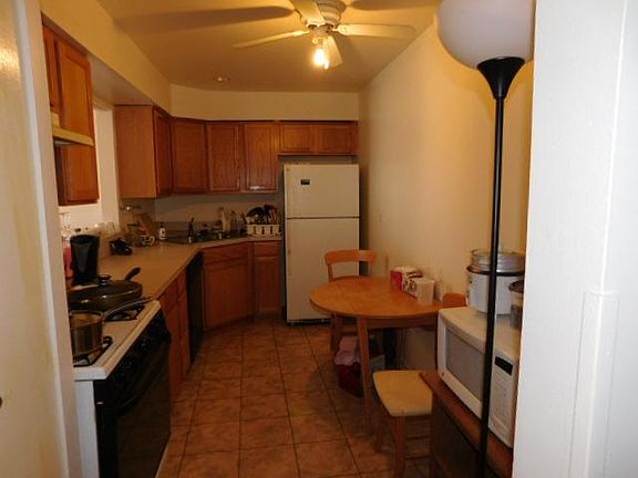 3rd image of 140 W Wood St Unit 302