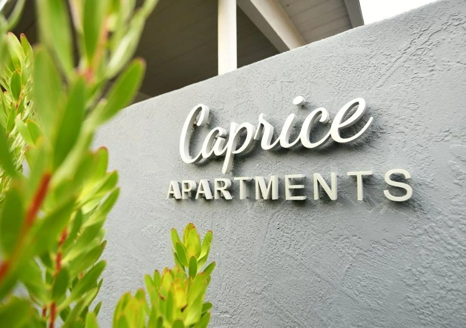 Caprice Apartments — Photo 1