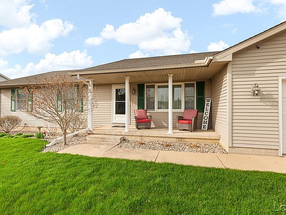 4th image of 3564 Sapphire Dr