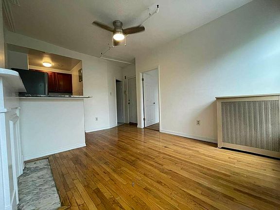 2nd image of 138 Hancock St APT 4B