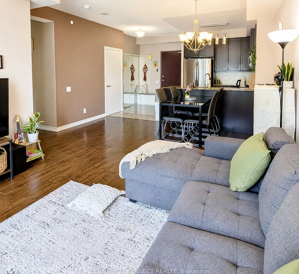 2 bed, $2,600 — Photo 3