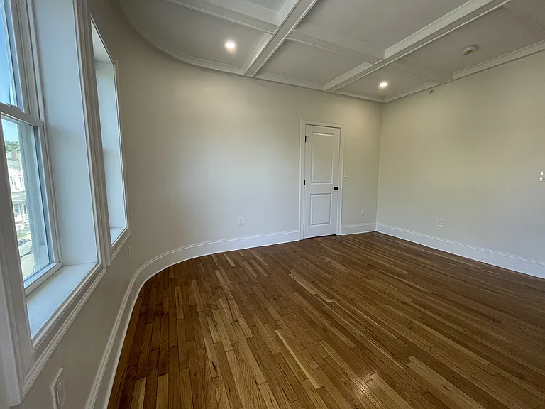 14 Weld Ave #1 — Photo 14