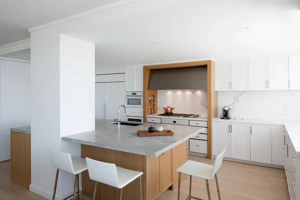 Sold by Corcoran | media 29