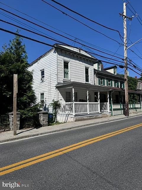 1st image of 35 N Main St