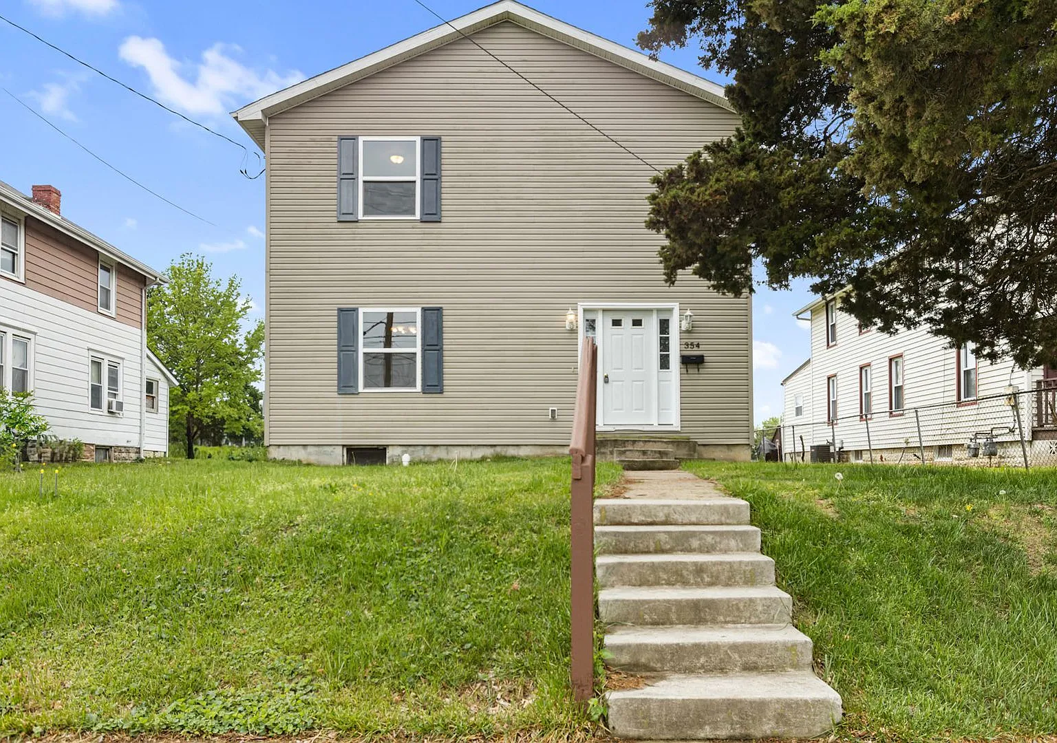 Convenient location- Showing Saturday 8/29 2pm-2:15pm — Photo 2