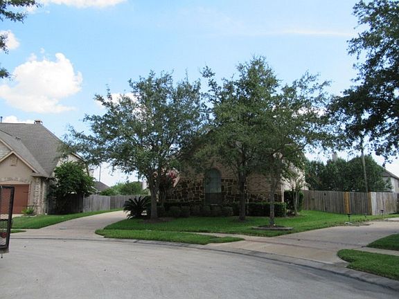 2nd image of 6706 Baxley Ct