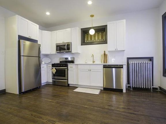 4th image of 6615 S Ingleside Ave #1