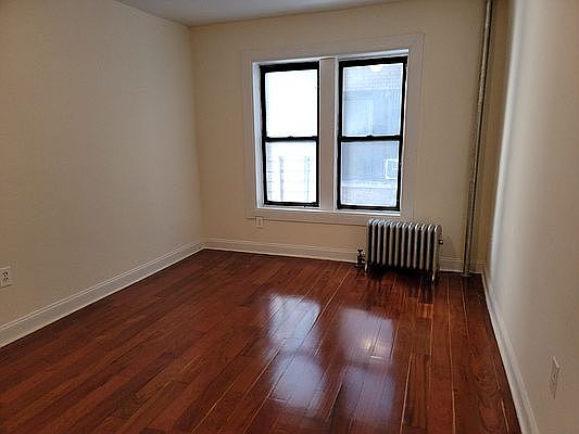 2nd image of 642 Saint Nicholas Ave #22
